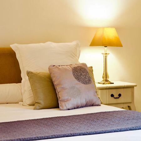 A Propos- Suites Et Chambres Оранж Экстерьер фото